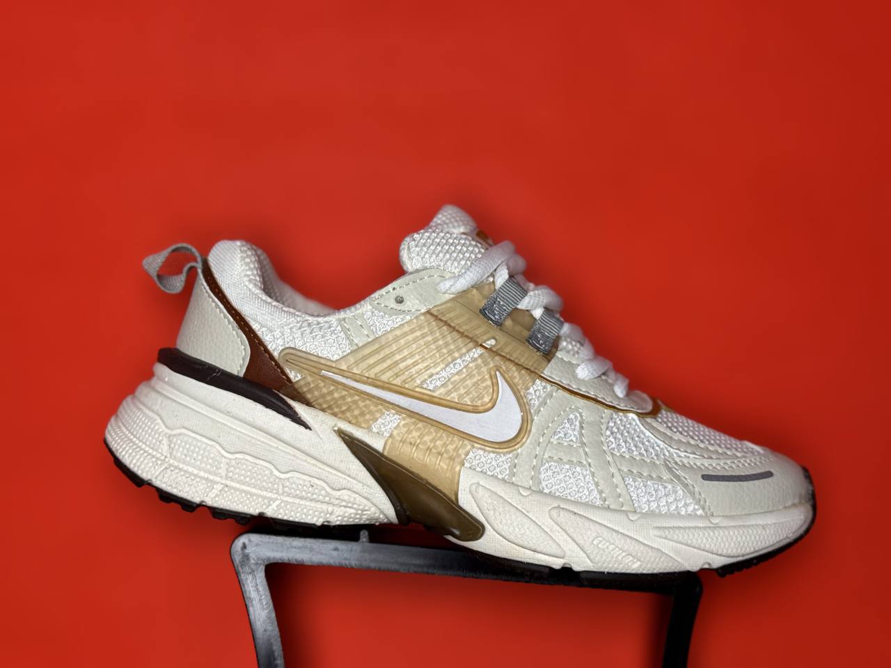 نایک وی تو کی ست زنانه و مردانه رویه تنفسی رنگ موکا